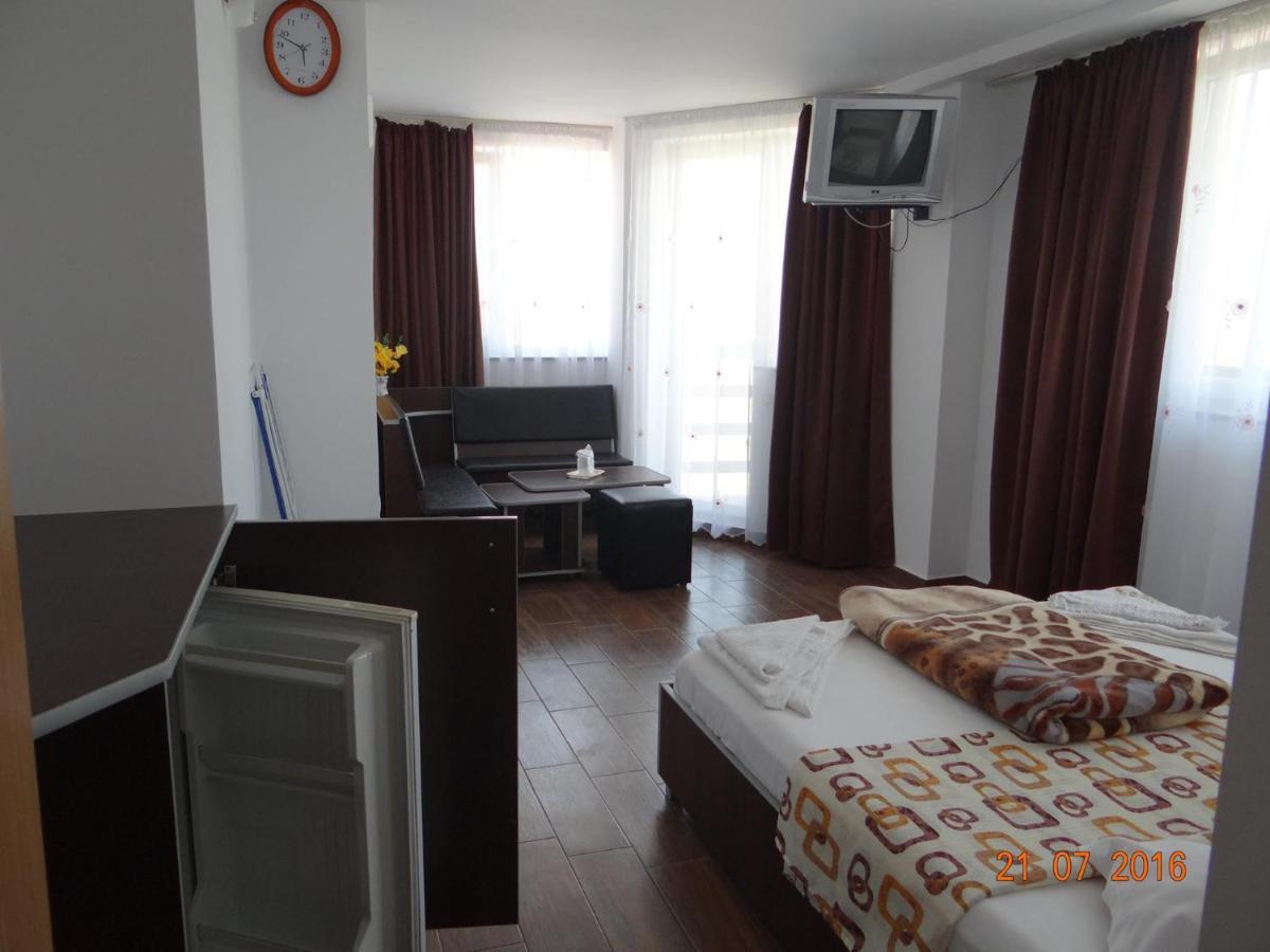 Casa Marea Neagra 호텔 코스티네스티 외부 사진