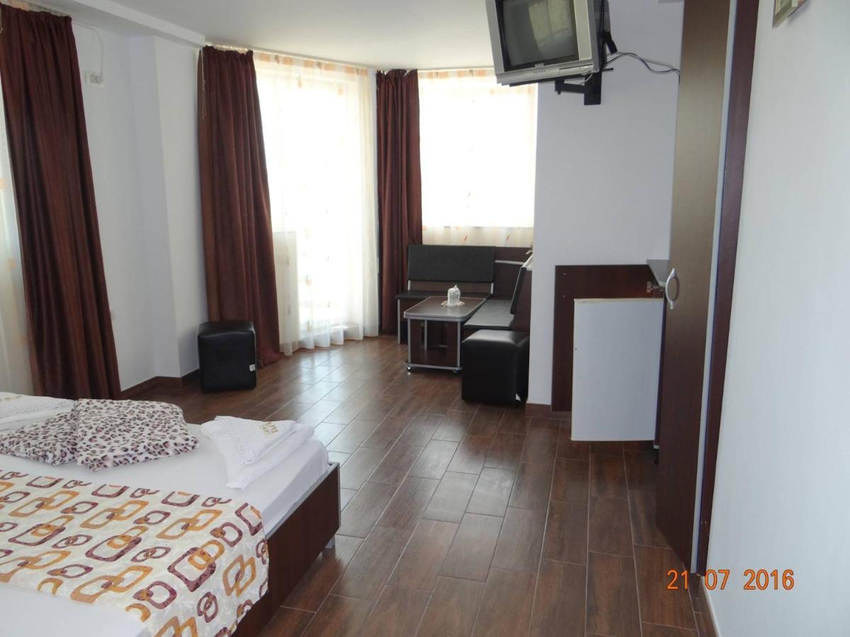 Casa Marea Neagra 호텔 코스티네스티 외부 사진
